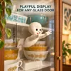 Una decoración de fantasma que atraviesa la ventana, decoración de ventana de fantasma, decoración de Halloween 3D de fantasma atravesando el cristal