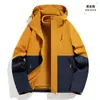 Chaqueta tres en uno cortavientos e impermeable para hombre y mujer con logo impreso personalizado, chaqueta con capucha para deportes al aire libre