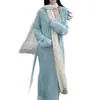 Estilo Nuevo Otoño e Invierno Vestido de Punto Perezoso con Tirantes Conjunto de Dos Piezas Cárdigan Suéter Largo Elegante Chaqueta para Mujer por Encima de la Rodilla