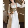 Vestido Vintage de Dos Piezas Estilo Corte Francés con Estampado de Cangrejo de Cinco Paneles para Primavera y Otoño, Cuello Cuadrado, Mangas Largas Estilo Pintura al Óleo y Falda de Longitud Media que Ceñe la Cintura