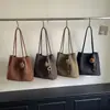 Bolsa de palha tecida retrô para mulheres, nova bolsa tote da moda outono 2026, bolsa de ombro de grande capacidade, bolsa de axila, bolsa tote