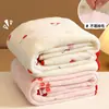Linda Toalla de Baño Hello Kitty, Gorro para Secar el Cabello, Set de Regalo de Tres Piezas, Regalo de Cumpleaños para Niñas, Práctico Regalo de Año Nuevo
