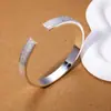 Pulseira de Mosquitinho Estilo Novo com Abertura, Simples, Nicho, Versátil, de Alta Qualidade, Pulseira de Presente da Moda para Namorada