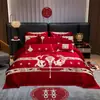 Lujoso juego de cuatro piezas de color rojo brillante para boda, algodón puro con bordado de dragón y fénix, sábana bajera y funda de edredón, ropa de cama para boda