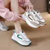 Zapatos de papá de suela gruesa para mujer, tendencia ins 2023 Otoño Nuevo, resistentes al desgaste, cómodos, estilo coreano, transpirables, zapatillas casuales para estudiantes