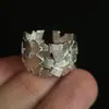 Anillo Fragmento de Personalidad Dulce y Fresca para Mujer, Exquisito Anillo Abierto de Moda Hip-Hop de Lujo Ligero, Anillo para Dedo Índice con Diseño de Nicho Tendencia