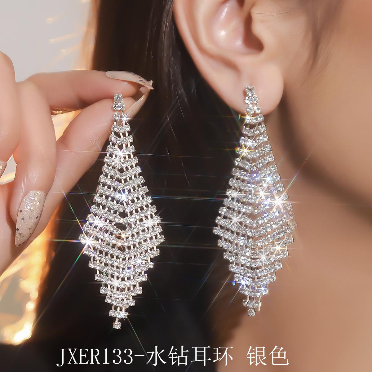 JXER133-水钻耳环 银色1.jpg