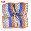 Bufanda Cuadrada Nueva Moda Retro Geométrico Estampado Seda Artificial Delgada 70 Cuadrado Pequeño Venta al por Mayor en Stock