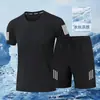 Traje deportivo de secado rápido para hombre, verano fino elástico para correr fitness ropa de secado rápido, pantalones cortos de malla de seda helada para hombre de manga corta