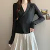 Outono 2026 Novo Estilo Personalizado Slim-Fit Versátil Suéter de Tricô Plus Size Roupas Femininas, Top Simples de Manga Longa Emagrecedor para Mulheres