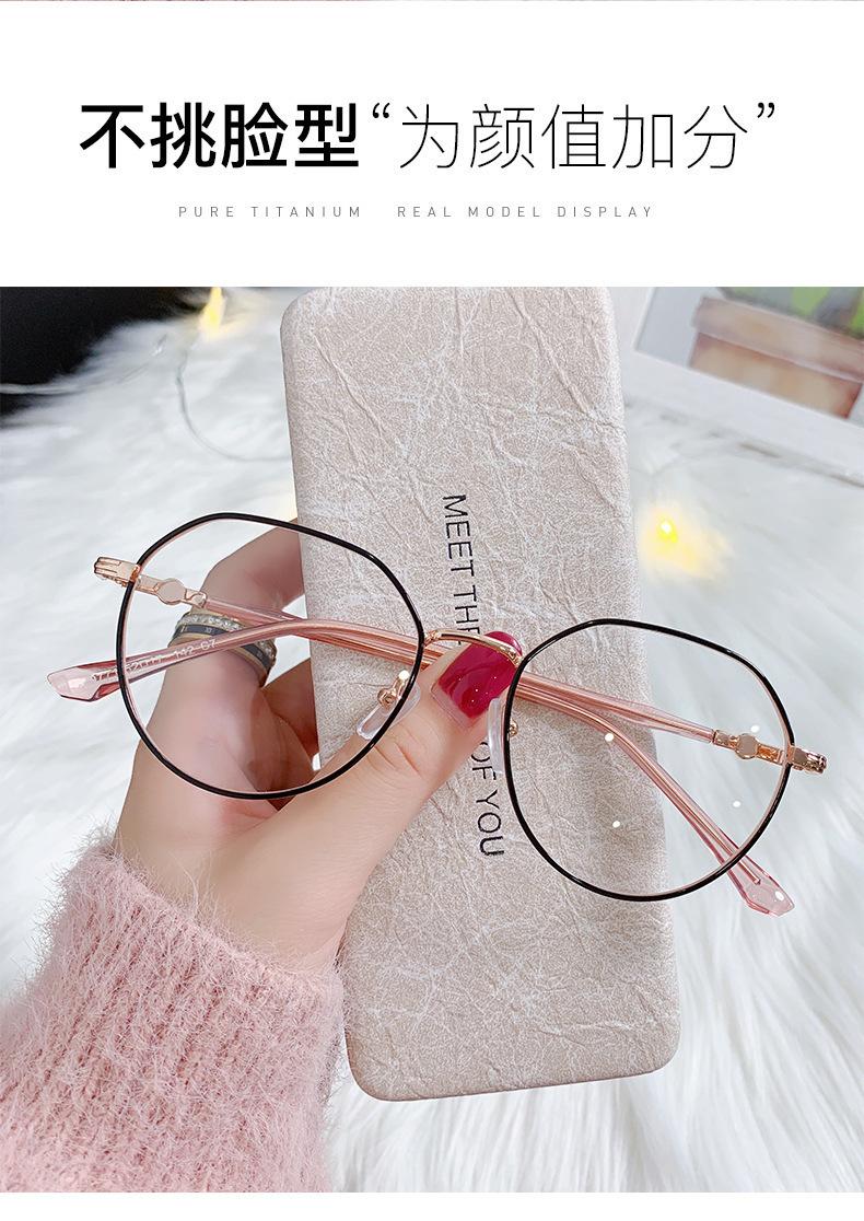 10-9771_02.jpg