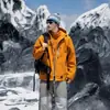 Chaqueta exterior 3 en 1 desmontable de alta calidad para hombres y mujeres, cortavientos, impermeable, cálida, adecuada para montañismo, disponible para compra en grupo y se puede imprimir