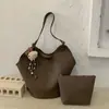 Bolsas Femininas de Luxo Transfronteiriças 2025 Nova Coleção Outono e Inverno Bolsa de Ombro Retrô Bolsa Tote de Grande Capacidade Bolsa Transversal Grande