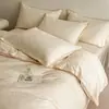 Juego de cuatro piezas de algodón de lujo ligero Clase A, ropa de cama de algodón de fibra larga, funda nórdica de jacquard de algodón puro 60s, sábana bajera, sábana encimera, adecuado para dormir directamente en la cama