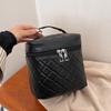 Nova Bolsa de Maquiagem Portátil de Grande Capacidade para Mulheres 2026, Bolsa de Higiene Pessoal de Mão Elegante para Viagem, Bolsa de Armazenamento de Cosméticos