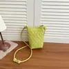 Shuai Mi Jia Versión Coreana 2026 Bolso Nuevo de un Solo Hombro Bolso Tejido para Teléfono Móvil para Mujer Bolso Cruzado Simple Fresco Casual