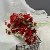 Cachos de Flores Artificiais Vermelhas, Materiais Florais para Casamento, Plantas Verdes, Decoração de Cena de Casamento de Hotel, Decorações de Corredor, Flores Artificiais