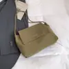 Bolso Nuevo de Gran Capacidad para Mujer, Bolso de Hombro Nuevo Simple con Cadena para Viajar, Bolso Tote Popular Versátil de PU Suave para Principios de Otoño