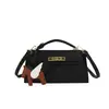 Bolso de Mano Pequeño de Bloques de Color de Moda de Este Año, Bolso Cruzado Versátil Nuevo Primavera/Verano 2026, Bolso Tote Pequeño de Moda y Súper Popular