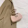 Chegada Nova 2024 Linda Distinta Bolsa de Axila Borboleta Feminina Moda Verão Corrente Bolsa de Ombro Versátil Bolsa Transversal