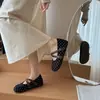 Birkenstock 2026 Estilo Falda Otoño Aumentador Interno de Altura Zapatos Franceses de Frijol Nuevo Mary Jane Zapatos de Una Sola Hebilla Mujer Boca Baja Combinación de Ballet