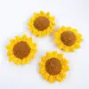 Accesorios de punto de lana, ramo de girasoles tejido a mano, girasol artificial, flores tejidas para la temporada de graduación y el Día del Maestro