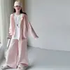 Conjunto de suéter para meninas primavera e outono 2026 novo casual hoodie dopamina jaqueta de tricô e calça pantalona na moda