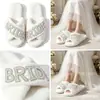 Novia Amazon Transfronterizo Más Vendido Pantuflas de Peluche Cruzadas Nupciales Fiesta de Despedida de Soltera Regalo de Boda Comercio Exterior Al Por Mayor