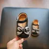 Zapatos Nuevos de Princesa para Bebé de Primavera y Otoño Zapatos para Niños Pequeños Zapatos de Cuero Suave para Niños Zapatos para Niñas con Lazo