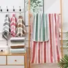 Toallas de baño de vellón de coral transfronterizas, toallas rayadas, toallas de rayas anchas para uso doméstico, juegos de toallas de baño, toallas de baño para parejas, toallas de playa, venta al por mayor