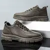 Zapatos de Hombre Otoño Invierno Ocultos de Altura Casuales de Cuero Suela Gruesa Caña Baja Botas Martin Deportivos para Hombre Blancos de Moda