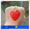 Producción al por mayor transfronteriza de fábrica de Vendas con forma especial de corazón rojo, Vendas lindas con forma de corazón de dibujos animados
