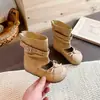 Botas Femininas Estilo Britânico Retrô de Cano Médio com Linha Única 2026 Outono/Inverno Novas Botas de Couro Antiderrapantes da Moda Versáteis Estilo Coreano