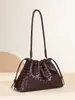 Bolsa Tejida Simple de Nicho Coreana Bolsa de Basura con Cordón Bolsa de Mujer Bolsa de Nube Plegada Bolso de Mano Estilo Lujo Ligero Bolso de Hombro