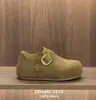 Sapatos Birkenstock confortáveis de sola macia, cobertura total e que aumentam a altura para mulheres, novo estilo primavera e outono 2026, sapatos Birkenstock retrô de calçar