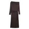 Vestido Feminino Novo da Moda Estilo Europeu e Americano com Decote Fluido, Botões de Pressão Macios, Ajuste na Cintura, Emagrecimento, Elegante e Justo ao Corpo Longo