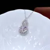 Diseño de Tapa Trasera Seiko Ocho Corazones y Ocho Flechas Colgante de Polipasto de Zirconia Diamante Redondo de 3 Quilates Cadena de Clavícula de Moda para Mujer