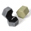 Caja de embalaje hexagonal de terciopelo con encaje dorado para joyería, caja de embalaje pequeña y exquisita para anillos, caja portátil para anillos de compromiso