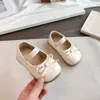 Nuevos Zapatos Mary Jane para Niñas Primavera/Otoño Zapatos de Princesa Moño Suela Suave Antideslizantes Zapatos de Cuero Zapatos para Niños Versátiles