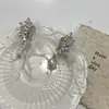 Pendientes Largos de Pluma con Incrustaciones de Diamantes, Dulces y Súper de Hada, Lujo Ligero, Pendientes de Moda y Elegantes para Dama, Accesorios para Niña Estilo Bosque