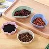 Mini prato criativo em formato de flor e folha para uso doméstico, prato de tempero, prato para molho, prato de vinagre, prato para vegetais pequenos, prato de plástico anti-queda
