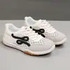 Tênis Esportivo Malha Vazada Personalizado K6808 para Mulheres 2026 Novo Verão Malha Fina Respirável Tênis Leve Casual