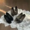 Zapatos de tacón bajo de estilo francés suave 2026 Puntera redonda Cuña de lazo Estilo Mary Jane Versátiles para el trabajo Citas Zapatos de mujer