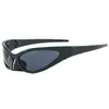 68115 Gafas de Sol Punk Milenial Europeas y Americanas Marco No Pequeño Gafas de Ciclismo Tendencia para Hombres y Mujeres Gafas de Sol para Exteriores