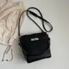 Bolsa de Cubo de Mano de Alta Gama para Nicho al por Mayor Transfronterizo, Moderna y Versátil, Súper Elegante, Súper Popular, Bolsa de Hombro y Cruzada de Alta Calidad
