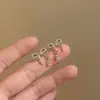 Pendientes de Borla de Metal y Perla Estilo Coreano de Lujo Ligero con Flores Afelpadas, Diamantes Brillantes, Felpa de Copo de Nieve, Pendientes Modernos y Versátiles