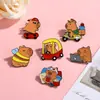 Broche Original Lindo y de Moda Capibara Dibujo Animado Insignia para Mochila Estuche para Lápices Colgante Pequeño Pin Decorativo Accesorio