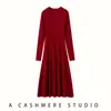 Vestido de Cachemir a Rayas de Cuello Alto Medio para Mujer Color Puro Otoño e Invierno de Longitud Media por Encima de la Rodilla Suéter Delgado de Lana Base Falda Larga