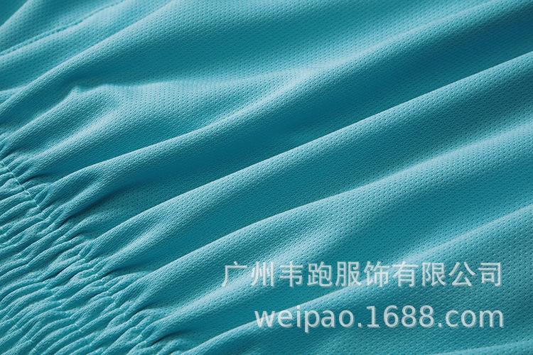 3B0A1728