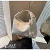 Bolso Transfronterizo Nuevo Estilo Chino para Mujer, Versátil 2026 Primavera Nuevo Diseño, Bolso de Hombro de Nicho para Oficina